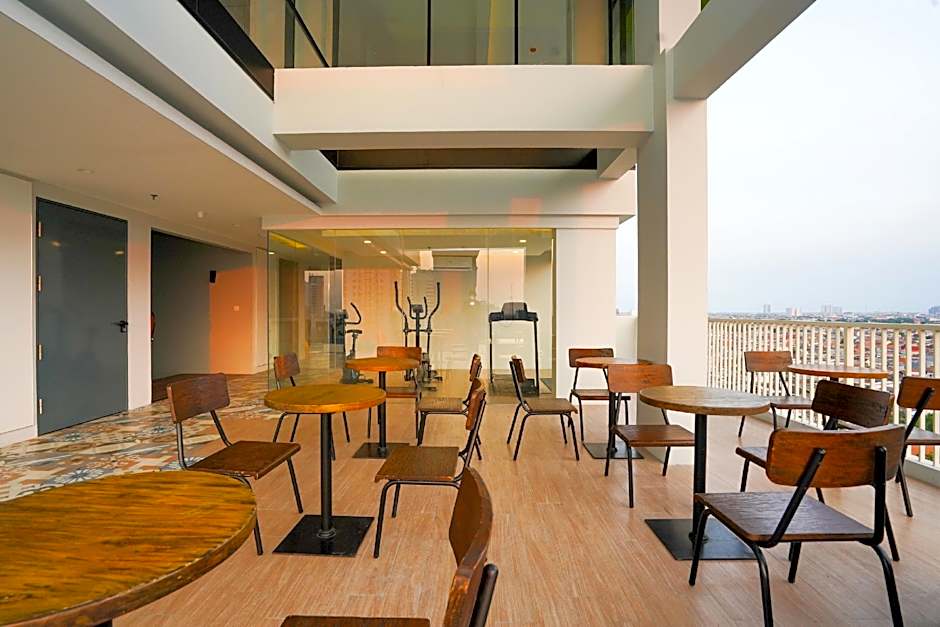 The Life Styles Hotel Surabaya