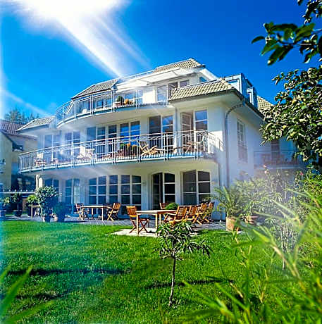 ArtVilla am See - offen März bis Ende Oktober