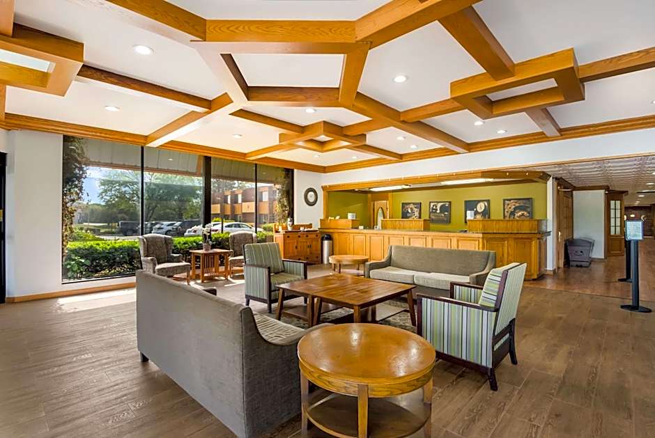 Best Western Prairie Inn & Conference Center