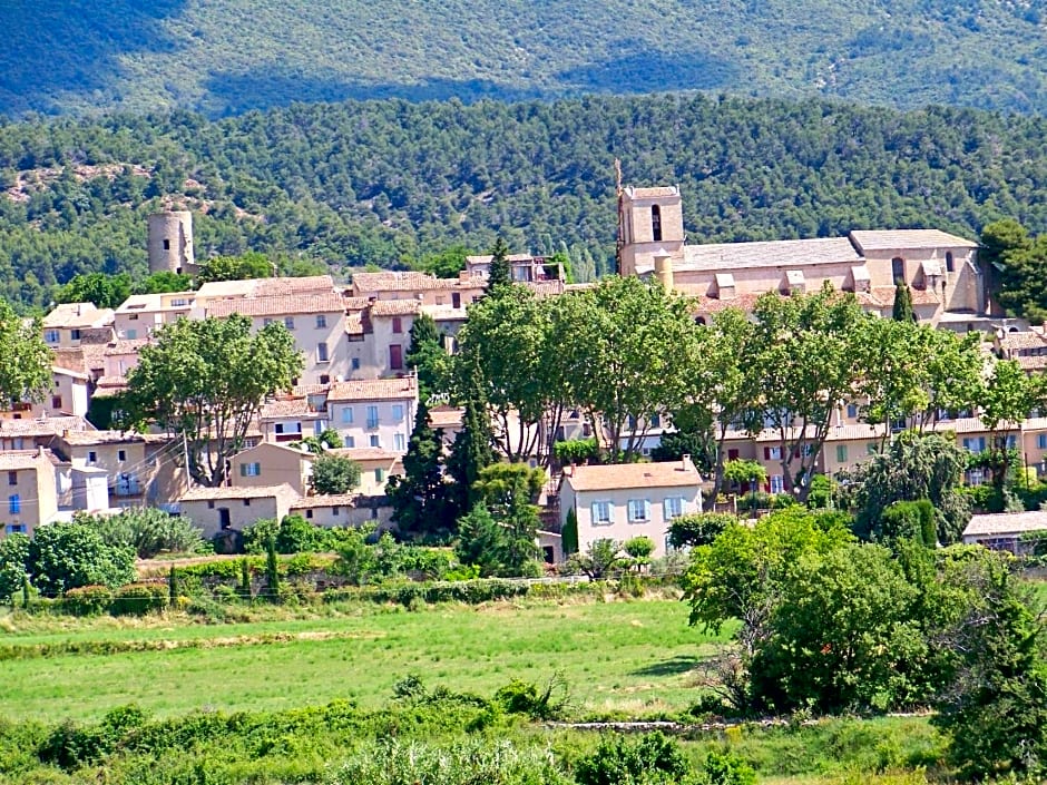 Logis Hotel De L'Etang