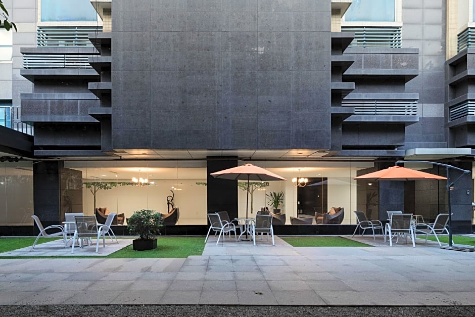 Yuwa Hotel