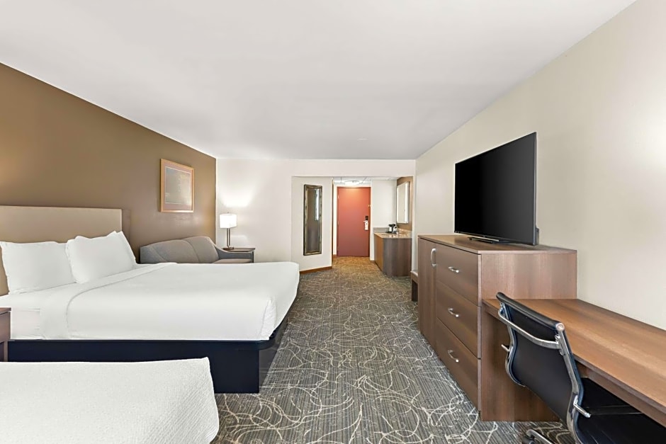 Best Western West Towne Suites