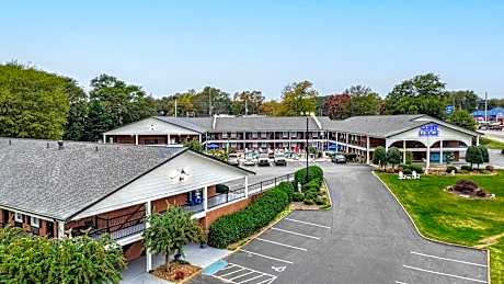 The Guest Lodge Gainesville