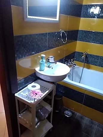 Deluxe Double Room with Bath