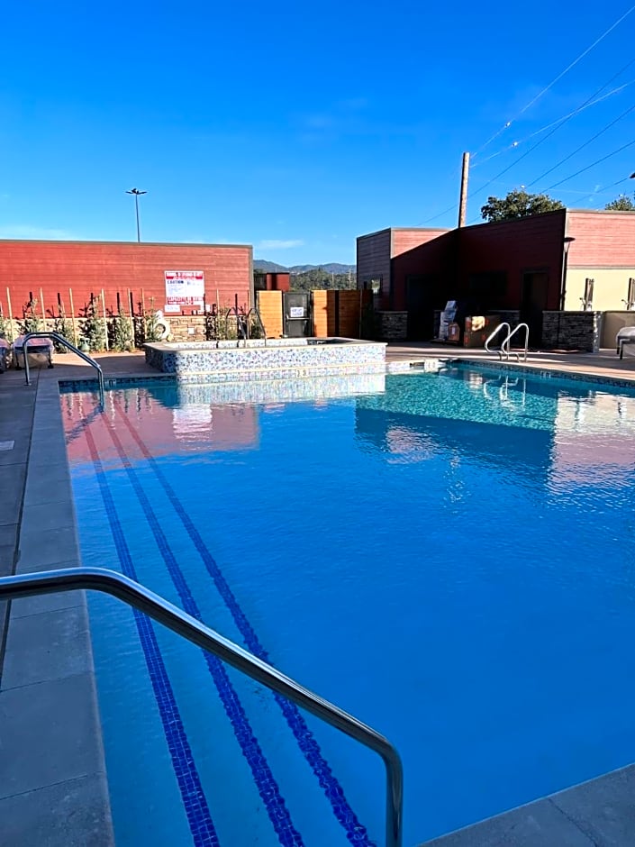 Wyndham Garden Redwood Valley/Ukiah