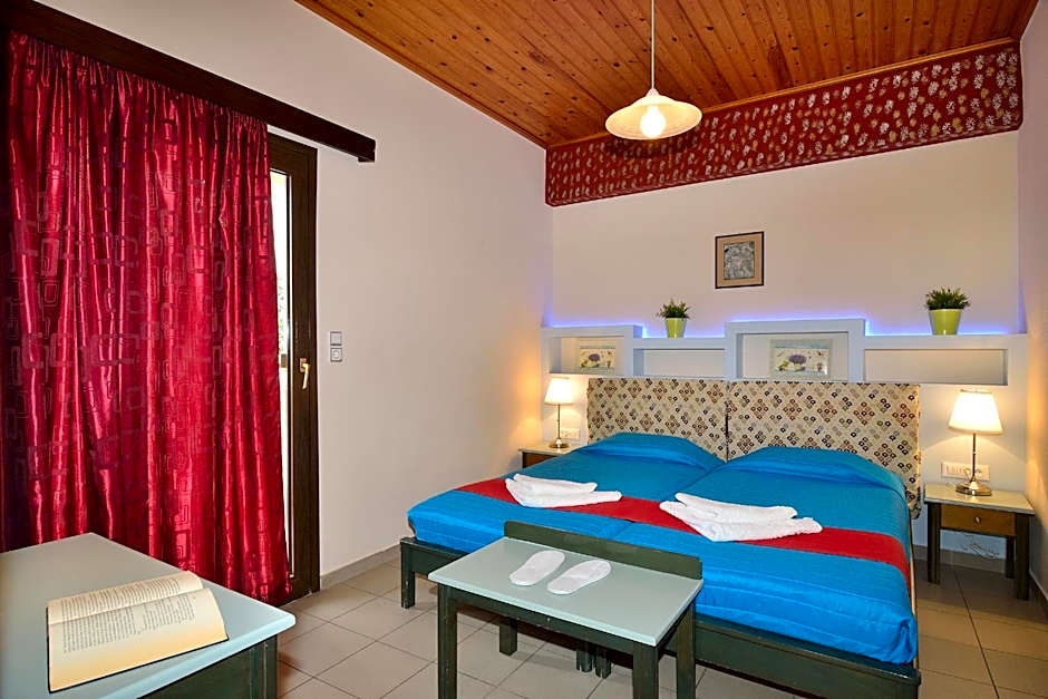 Mythos- Platanias- Hotel -Apts