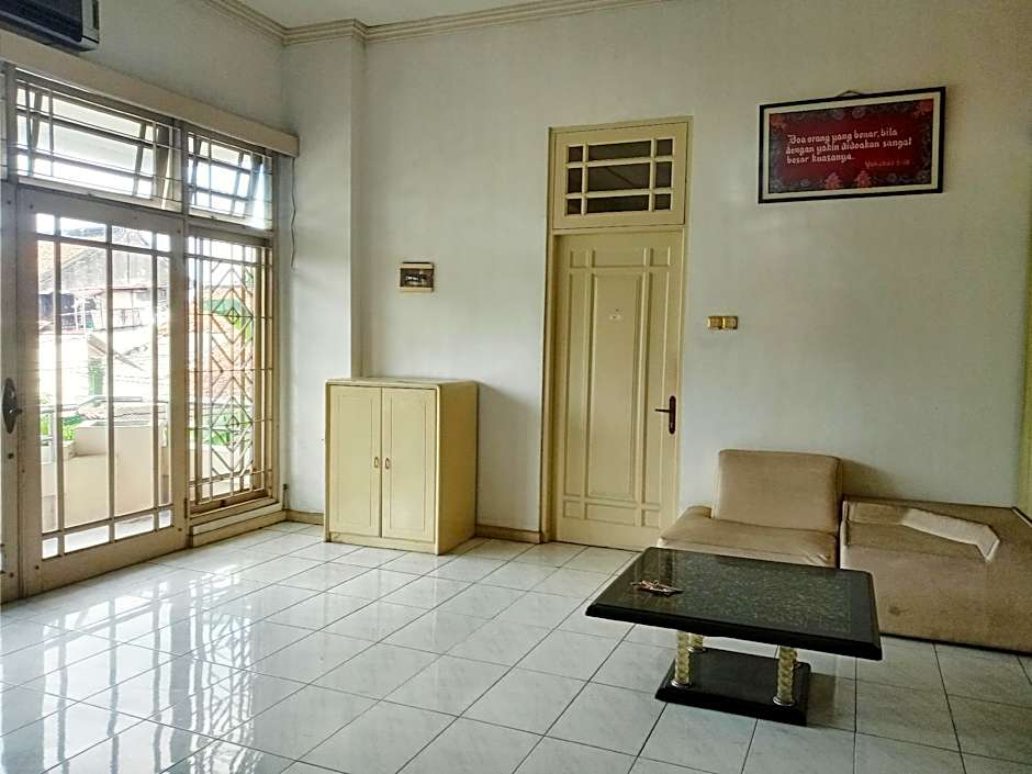 Yogyakarta Backpacker 1