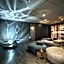 Reddot Hotel
