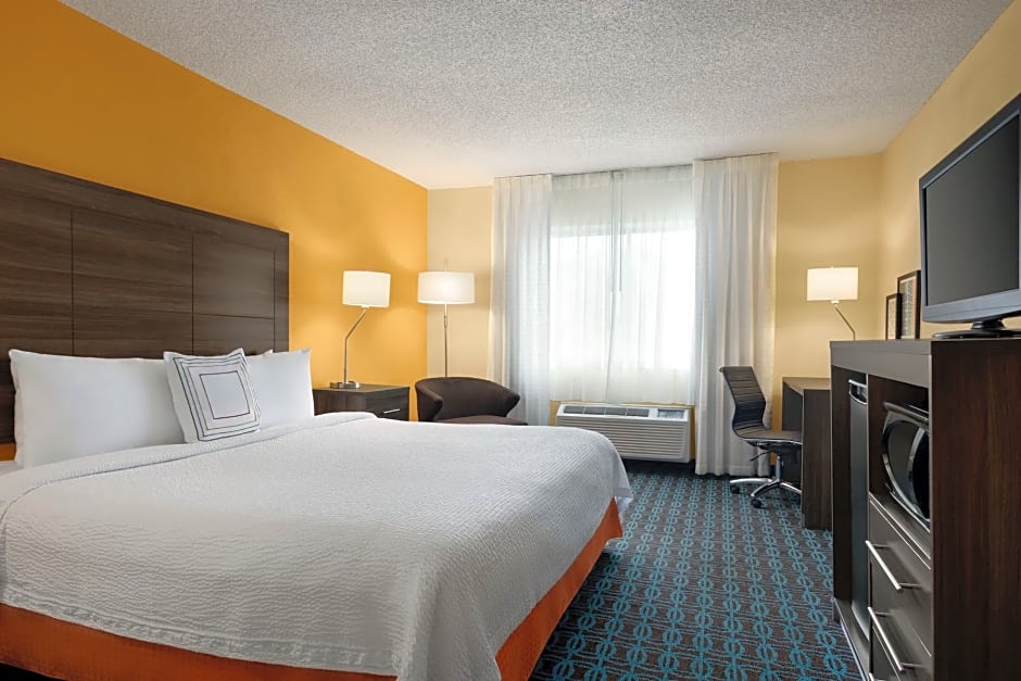Baymont by Wyndham Tulsa Broken Arrow