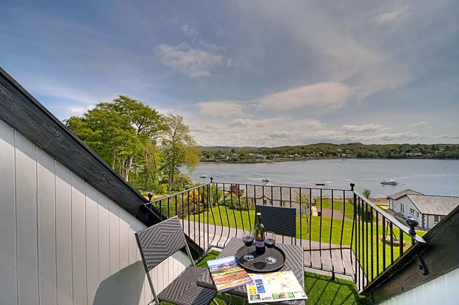 Photo 1 of 6 of Superior, Balcony