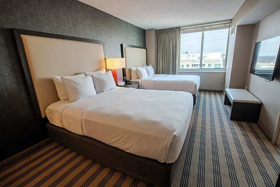 2500 Penn, a Placemakr Experience