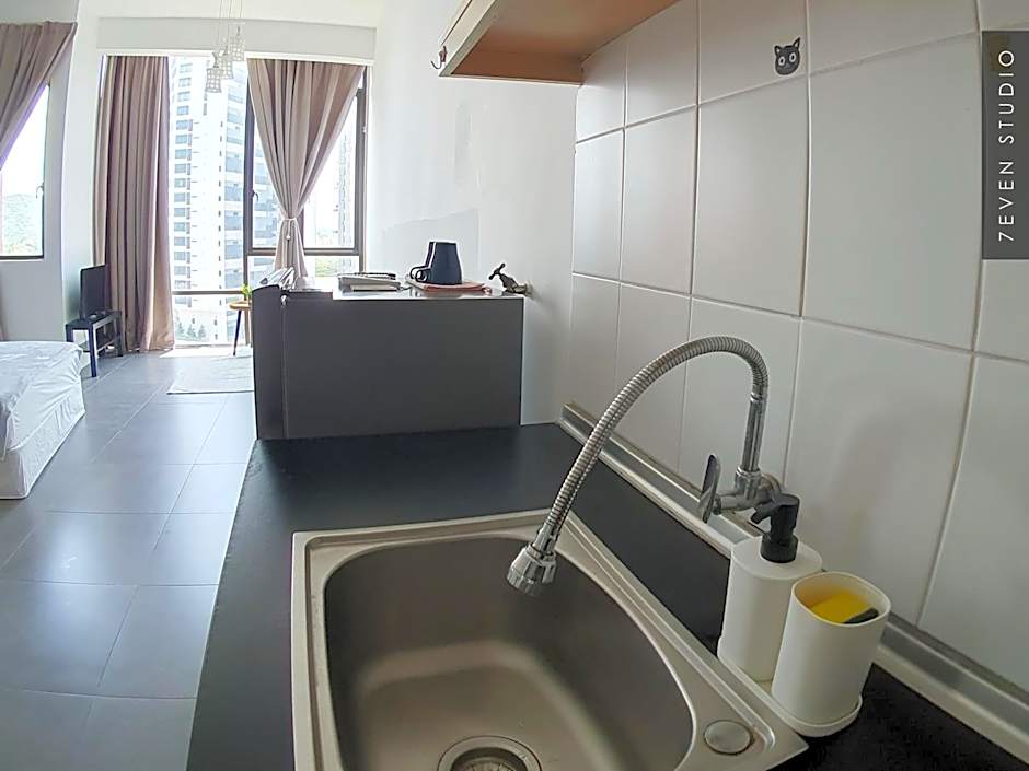 Five Studio - Empire Damansara