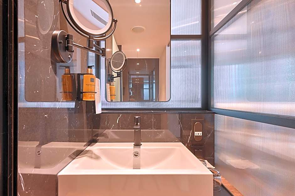 Golden Tulip Warsaw Centre