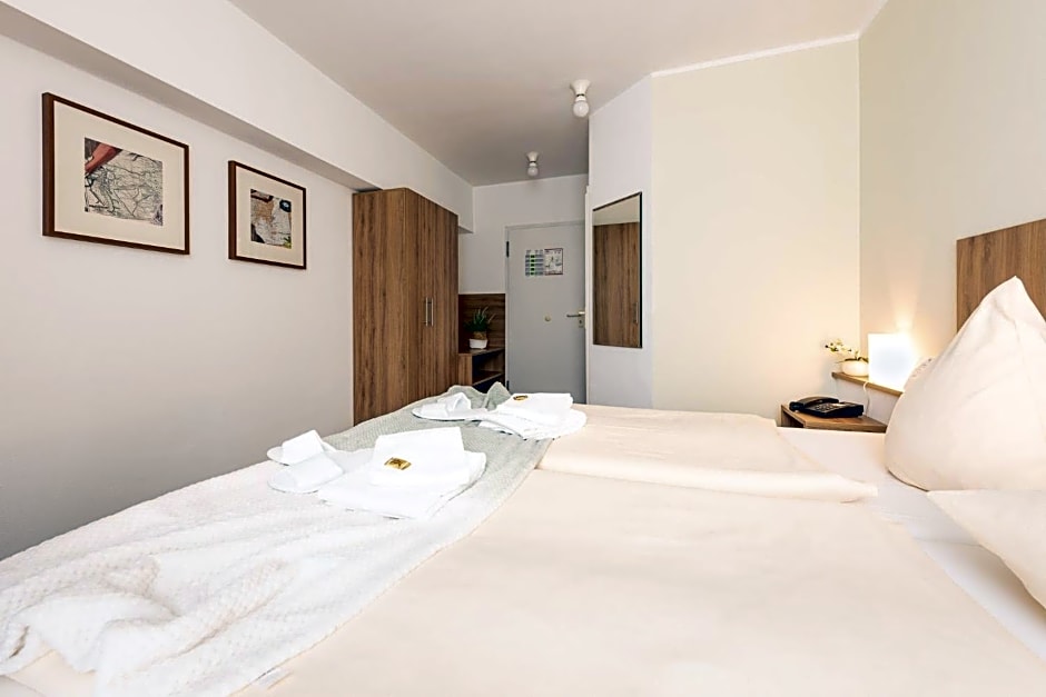 Hotel Nibelungen Hof