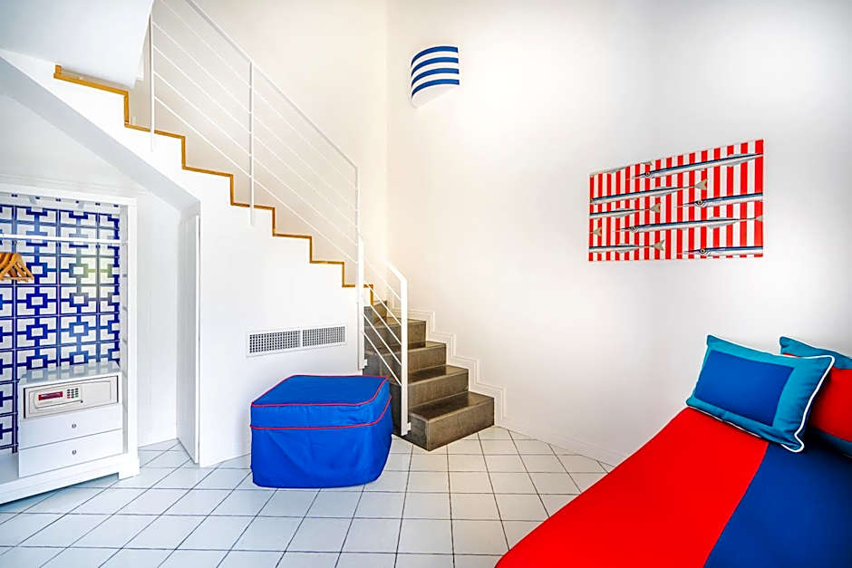 Photo 1 of 5 of Junior Suite