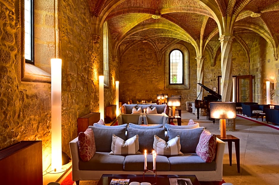 Pousada Convento de Arraiolos - Historic Hotel