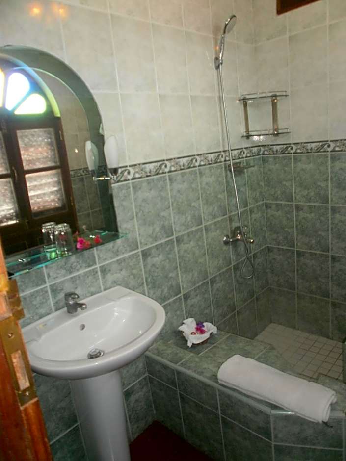 Asmini Palace Hotel