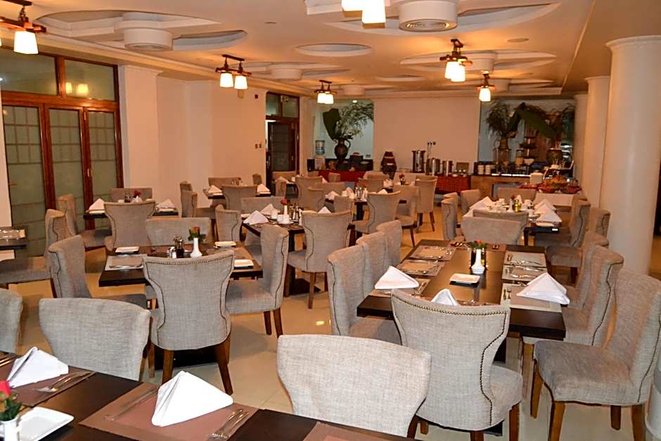 The White Rhino Hotel