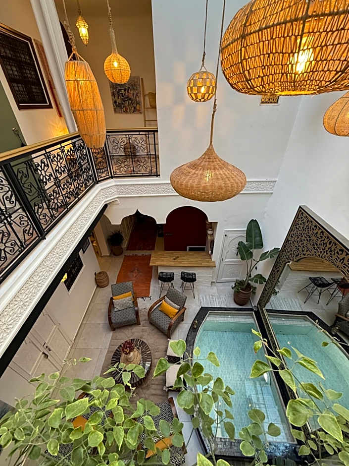 Magnifique Riad Julilu Privatise au coeur de la Medina 11P