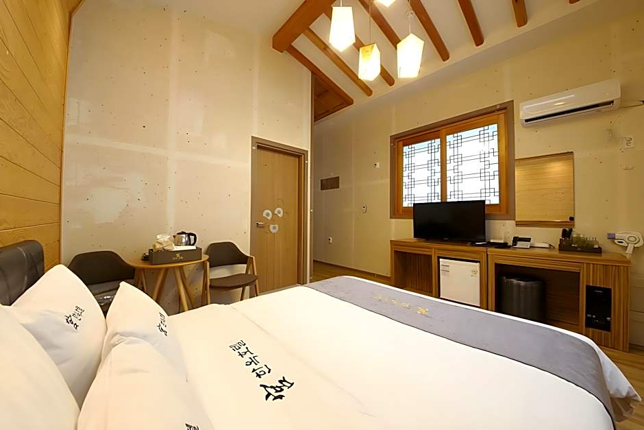 Hanok Hotel Kung