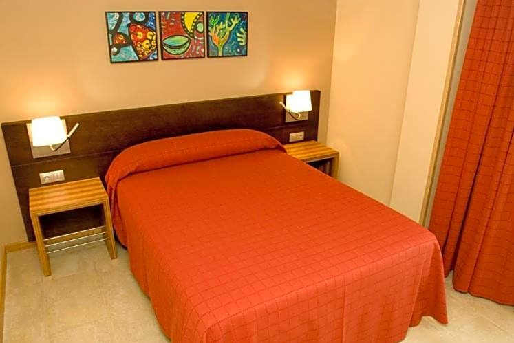 Apartamentos Turisticos Noray