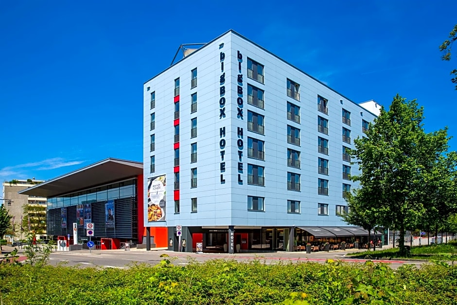 bigBOX ALLGÄU Hotel, Kempten, Germany. Rates from EUR109.