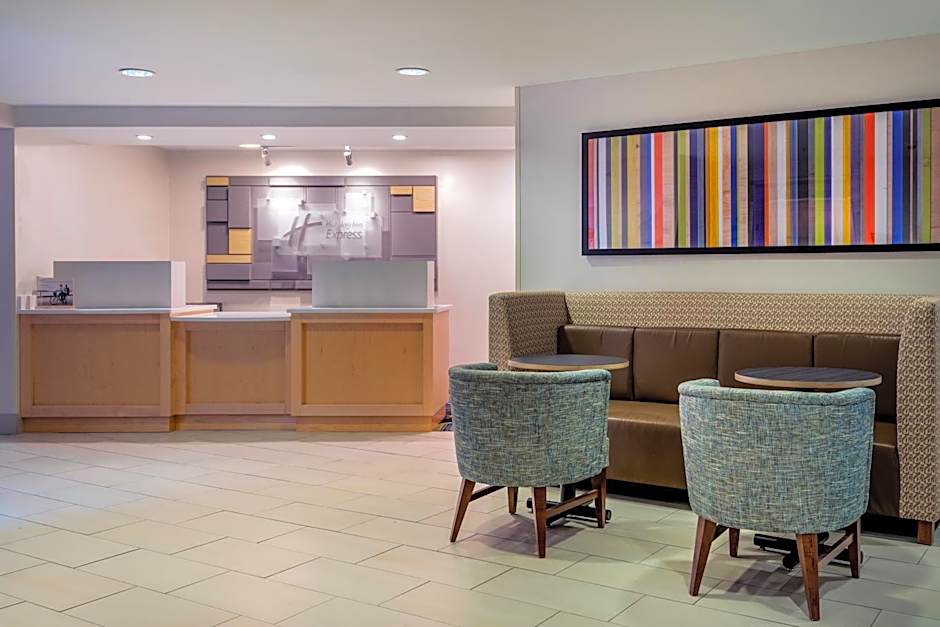Holiday Inn Express Chapel Hill By IHG
