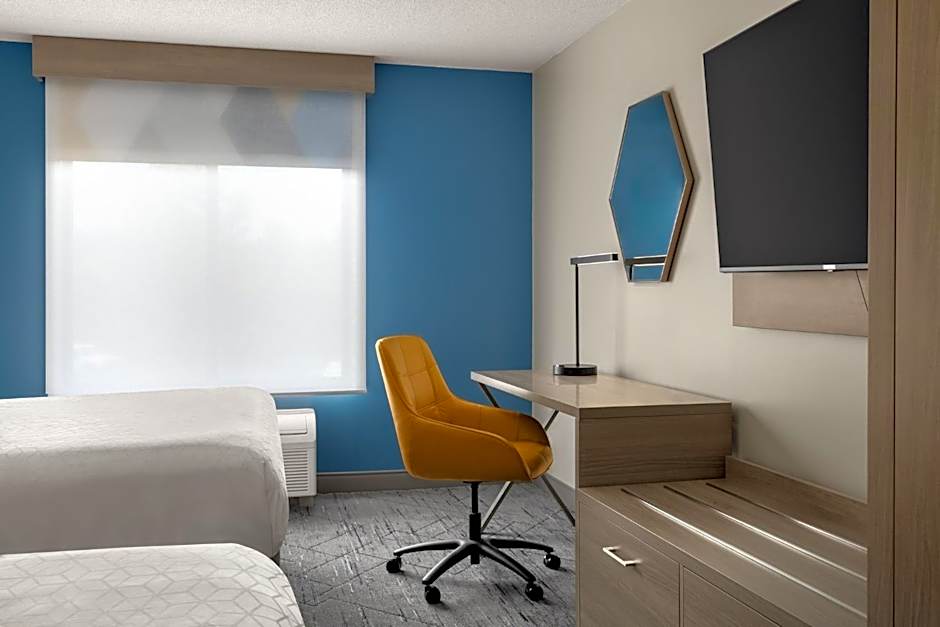 Holiday Inn Express Hotel & Suites Brockville By IHG