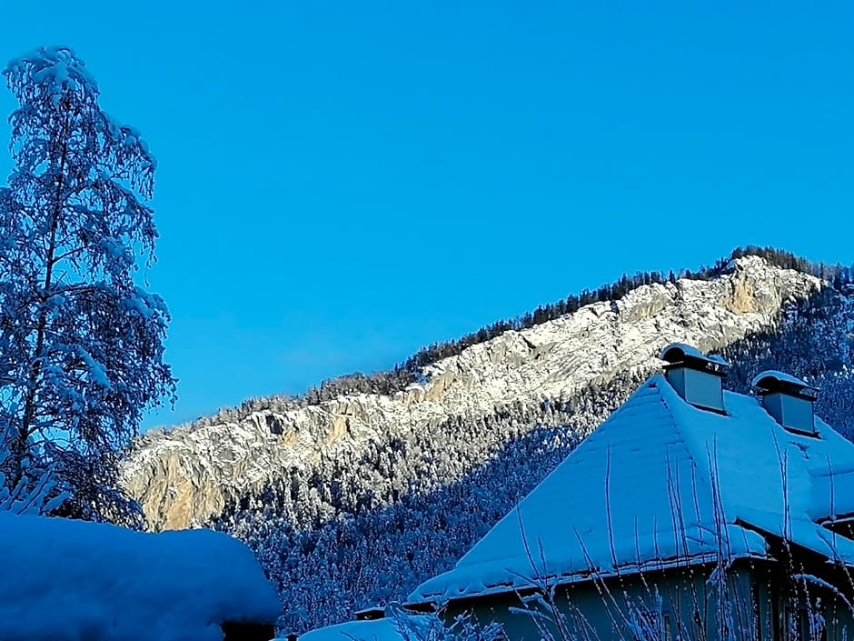 Wanderlust Boutique Rooms