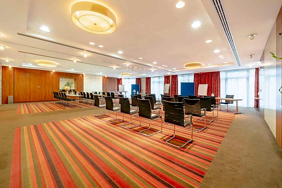 PLAZA Inn Köln Pulheim