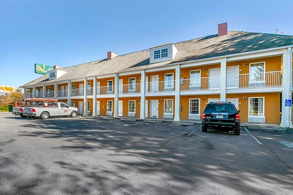 Quality Inn Johnson City