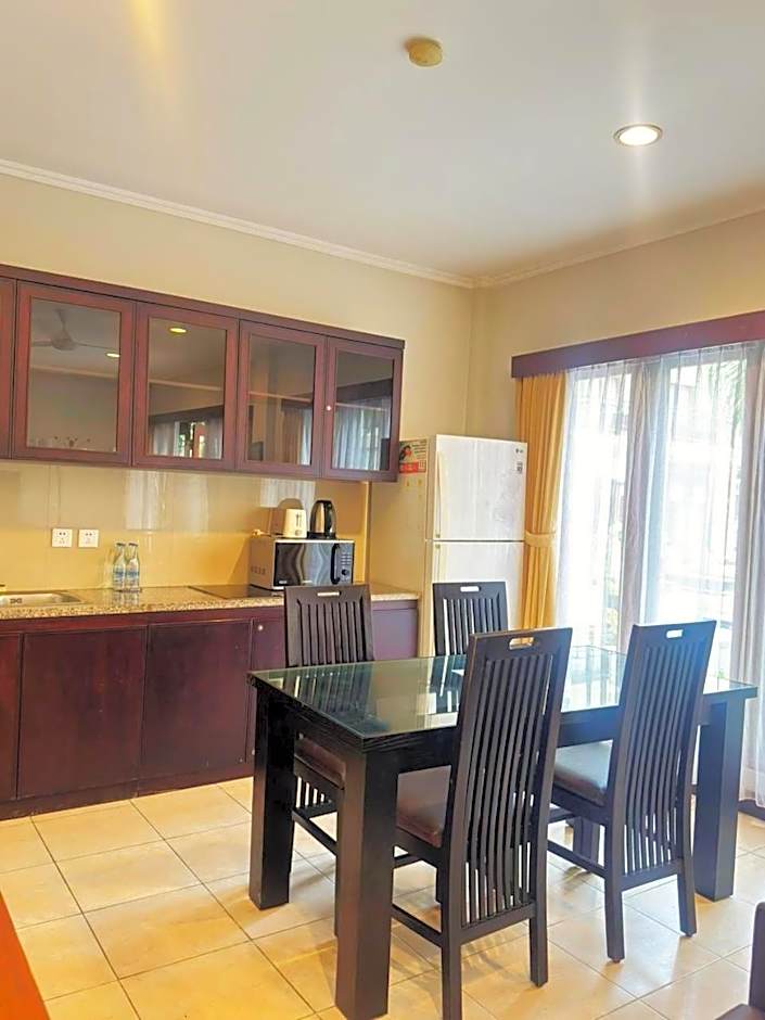 Kuta Town House Apartments