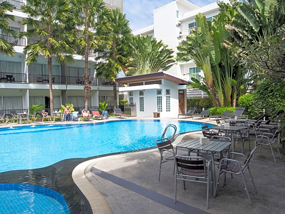 BS Premier Airport Hotel