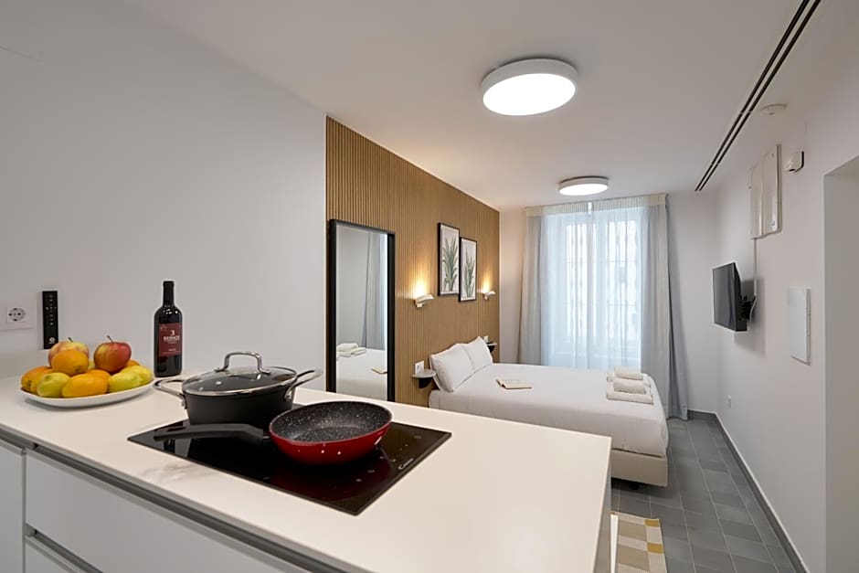 Naranjas y Limones, by Homing U