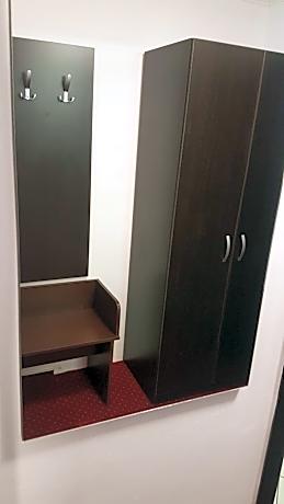 One-Bedroom Suite with Balcony