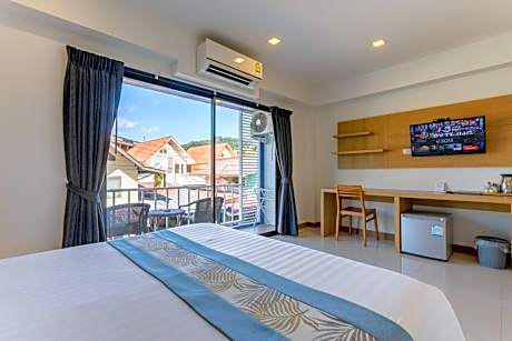 Queen Room with Balcony