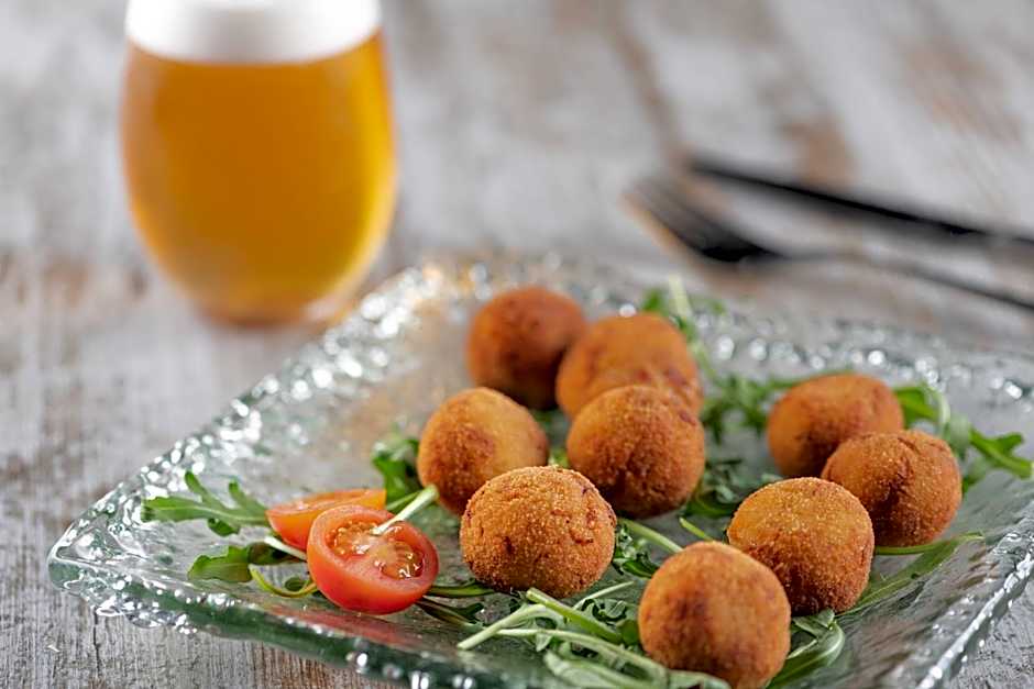 AC Hotel by Marriott Sants