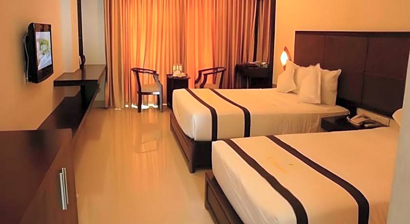 Kaya Hotel