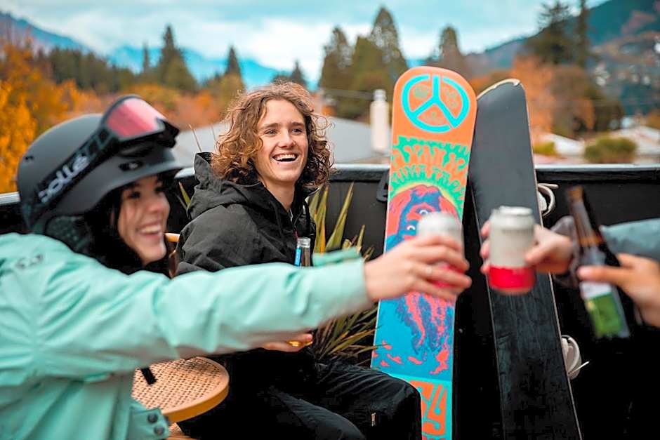 The Black Sheep Backpackers