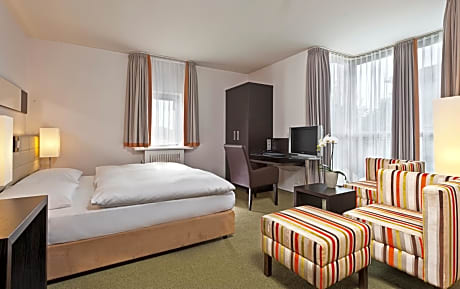 Standard Room - Annex Building