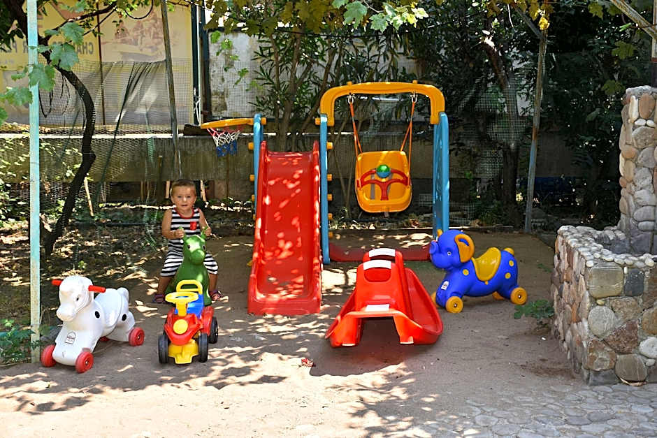Village Garden Pansiyon