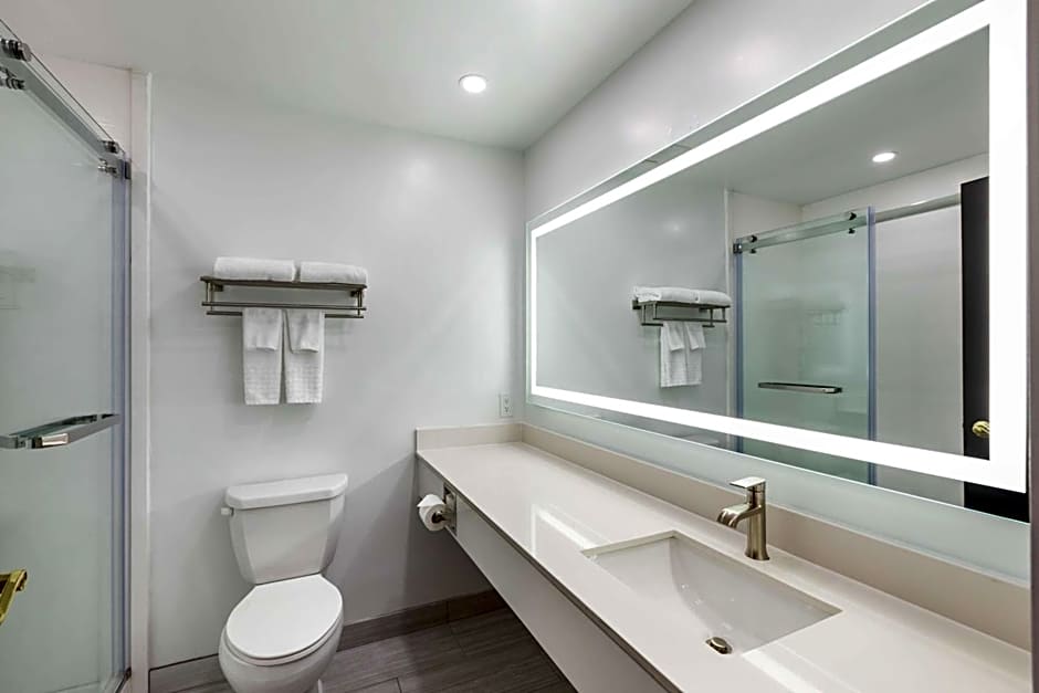 Best Western Inn And Suites-Midway Airport