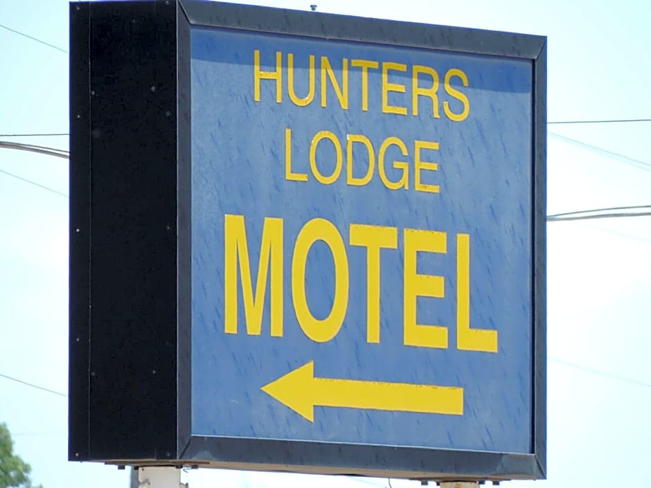 Hunters Lodge Motel