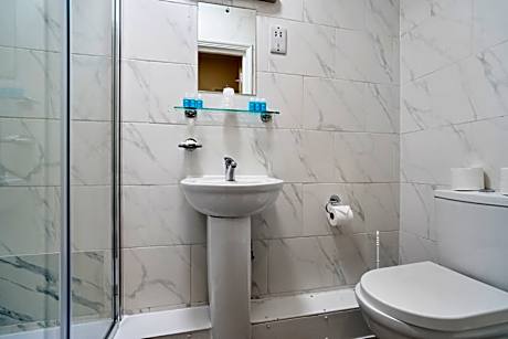 2 Double Beds Non-Smoking Standard Room