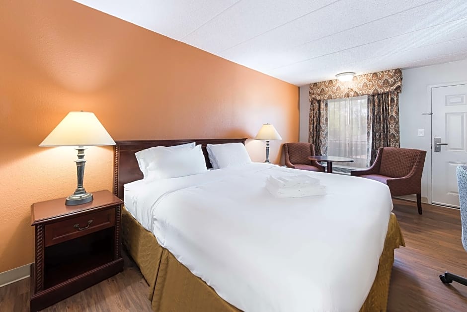 Americas Best Value Inn Columbus