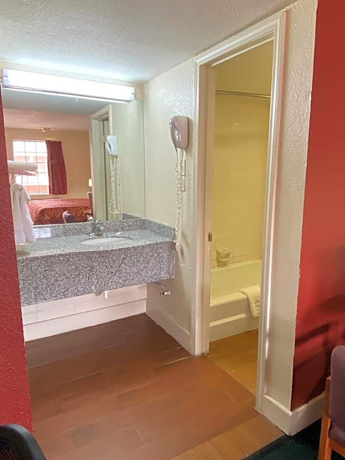 Travel Inn lackland Sea World