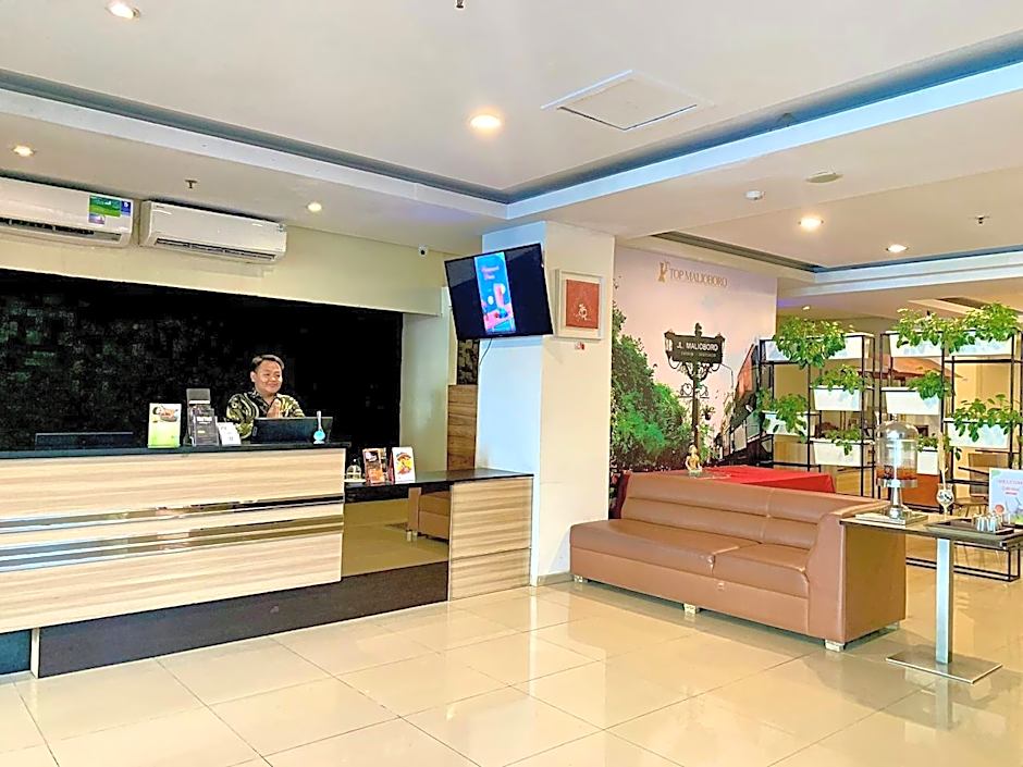 Top Malioboro Hotel