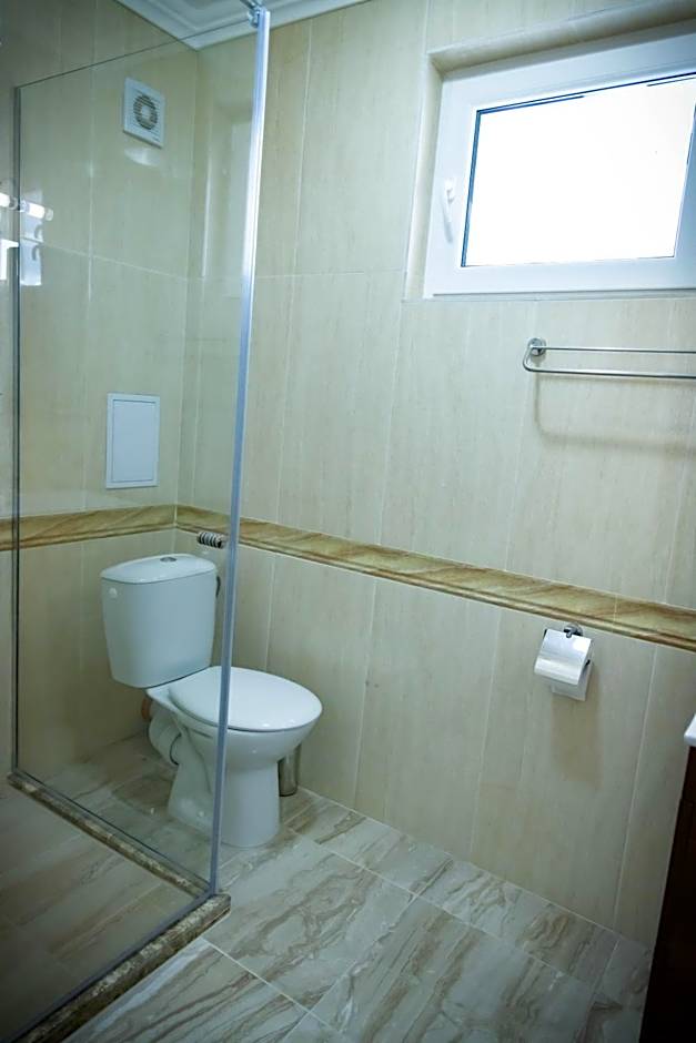 семеен хотел Прованс Ахелой