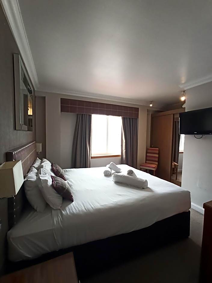 Anchor Hotel and Seabed Restaurant