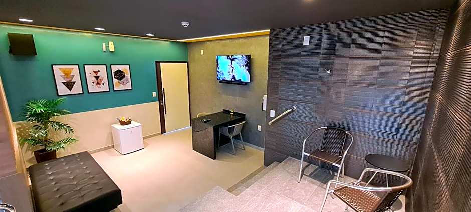 Amaretto Motel - Adults Only